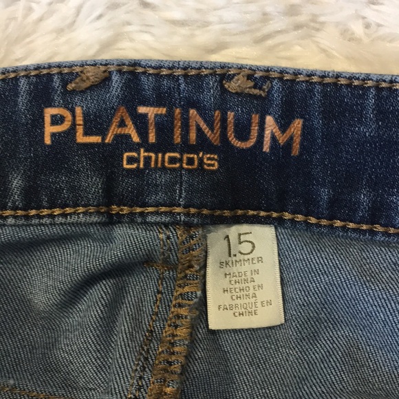 🌸FINAL PRICE 🌸 CHICO’S platinum skimmer jeans. - Picture 3 of 6